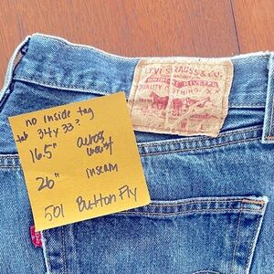 Vintage 501 Levi’s  Worn in with perfection✌🏼✌🏼